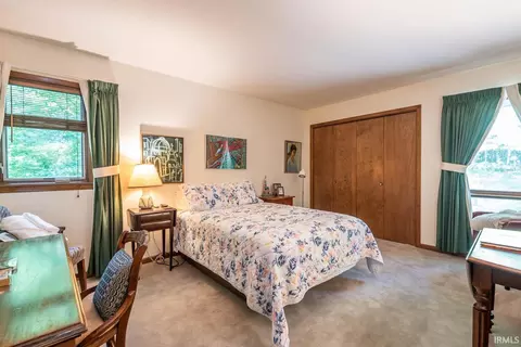 Bedroom - 6880 E Trailway Dr, Bloomington, IN 47408 photo 4 of 4