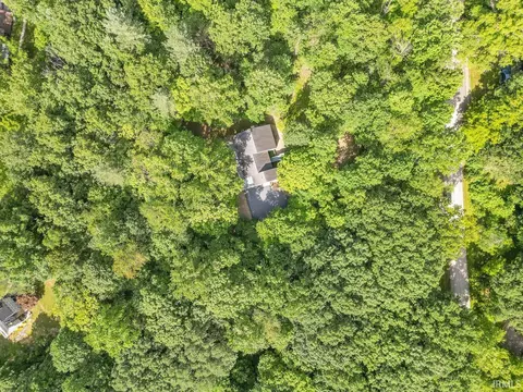 View/Area - 6880 E Trailway Dr, Bloomington, IN 47408 photo 3 of 4