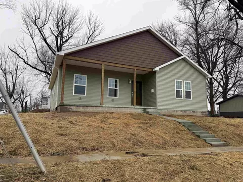 1000 E Walnut St, Petersburg, IN 47567