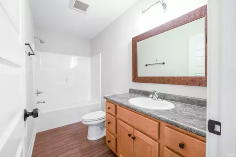 Bath - 7702 Haven Blvd, Fort Wayne, IN 46804 photo 3 of 3