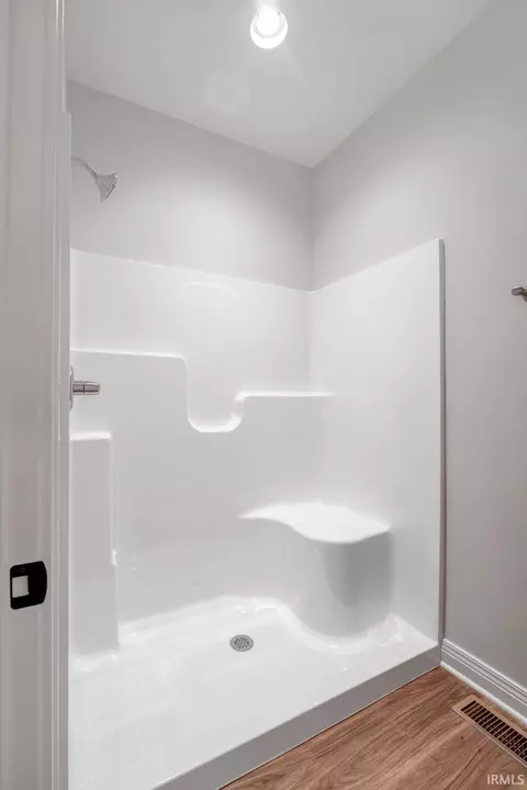 Bath - 7702 Haven Blvd, Fort Wayne, IN 46804 photo 1 of 3