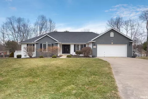 700 S Romans Ct, Bloomington, IN 47401 photo 1