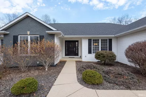 700 S Romans Ct, Bloomington, IN 47401 photo 2