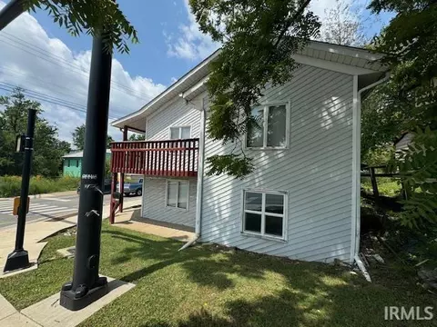 1226 W 1230 W Kirkwood Ave, Bloomington, IN 47404