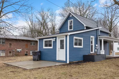 802 N Union St, Delphi, IN 46923 photo 3