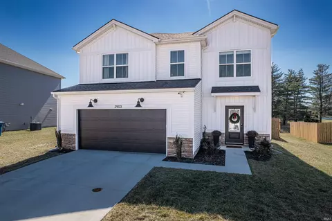 2903 Tipperary Dr, Evansville, IN 47725
