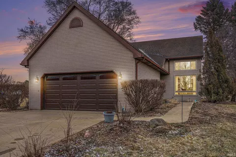 2114 S Sr 25 Rd, Warsaw, IN 46580
