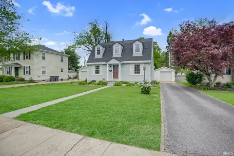 3016 E Oak St, Evansville, IN 47714