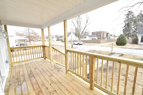 405 E 2nd St, Fowler, IN 47944 photo 6
