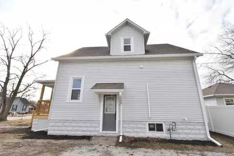 405 E 2nd St, Fowler, IN 47944 photo 3
