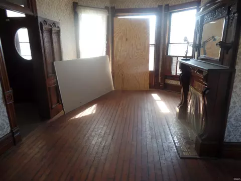 270 E Main St, Bloomfield, IN 47424 photo 6