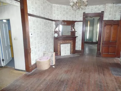 270 E Main St, Bloomfield, IN 47424 photo 5
