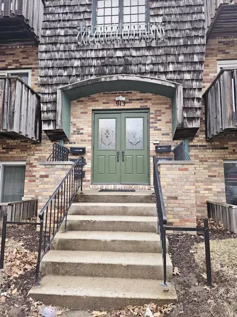 913 N 20th St #1, Lafayette, IN 47904