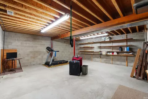 811 Third St, Howe, IN 46746 photo 31