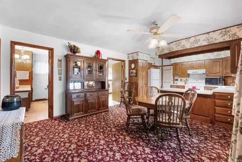811 Third St, Howe, IN 46746 photo 5