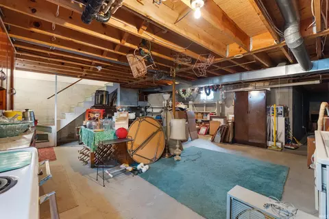 811 Third St, Howe, IN 46746 photo 29