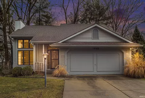 1948 Creekbank Ln, South Bend, IN 46635