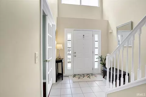 3637 E Tamarron Dr, Bloomington, IN 47408 photo 2