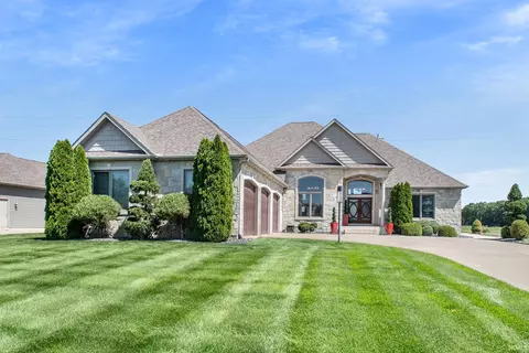 10085 Wescott Dr, Granger, IN 46530 photo 1