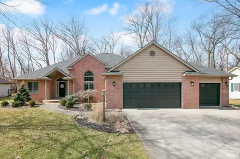 53221 Trenton Ln, Bristol, IN 46507