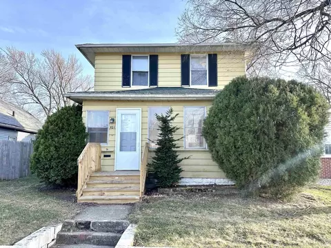 816 E Calvert St, South Bend, IN 46613 photo 2