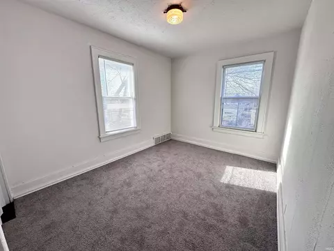 816 E Calvert St, South Bend, IN 46613 photo 13