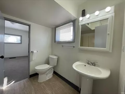 810 E Van Vleek St, Waterloo, IN 46793 photo 11