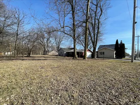 810 E Van Vleek St, Waterloo, IN 46793 photo 20
