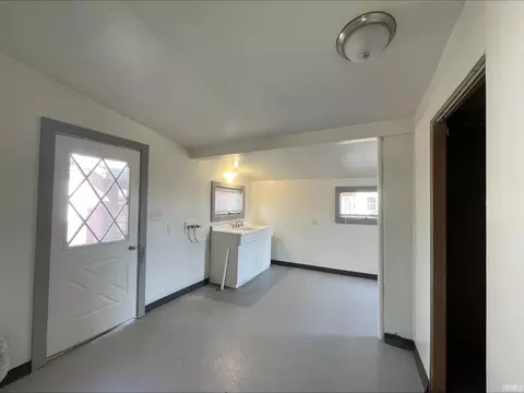 810 E Van Vleek St, Waterloo, IN 46793 photo 16