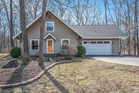 2393 E Kemo Ave, Warsaw, IN 46582