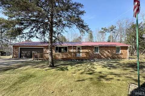52871 Helen St, Bristol, IN 46507