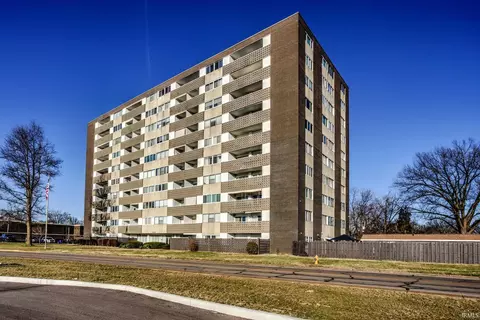 1100 Erie Ave #904, Evansville, IN 47715