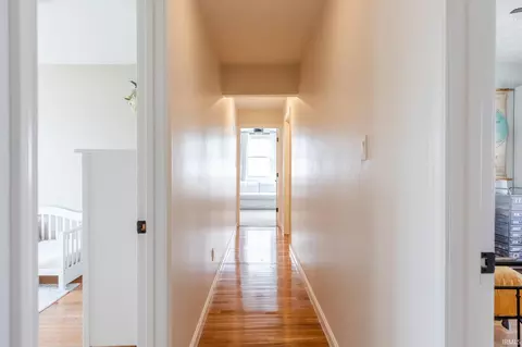 Entry Way - 1108 E Ridgemont Ct, Bloomington, IN 47401 photo 5 of 6