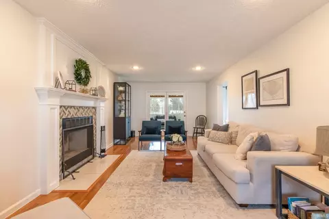Living - 1108 E Ridgemont Ct, Bloomington, IN 47401 photo 1 of 2