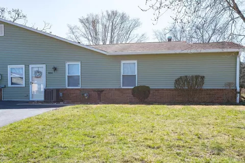 Exterior - 984 E Buckingham Dr, Bloomington, IN 47401 photo 1 of 2