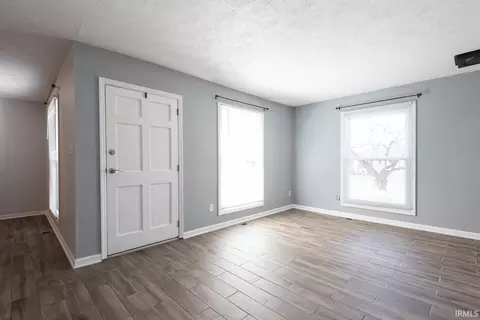 Living - 984 E Buckingham Dr, Bloomington, IN 47401 photo 1 of 1