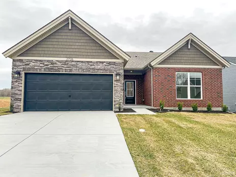 2726 Marycrest Dr, Evansville, IN 47712