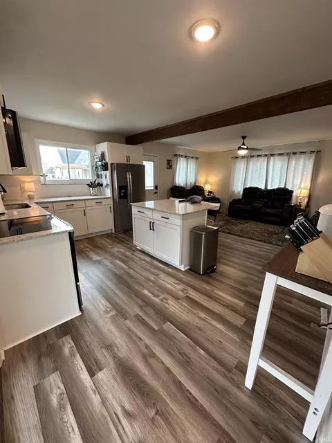 Kitchen - 512 E Walnut St, Greentown, IN 46936 photo 3 of 3