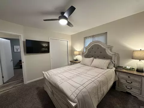 Bedroom - 512 E Walnut St, Greentown, IN 46936 photo 2 of 6