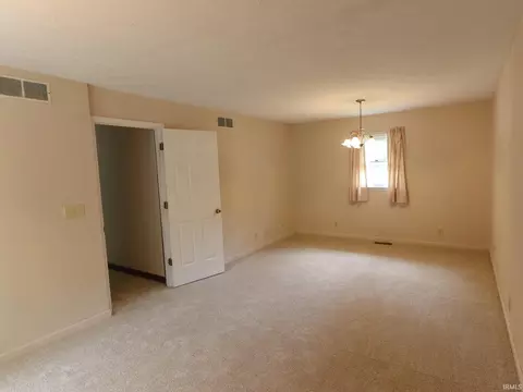 6715 E Gross Ln, Bloomington, IN 47401 photo 18