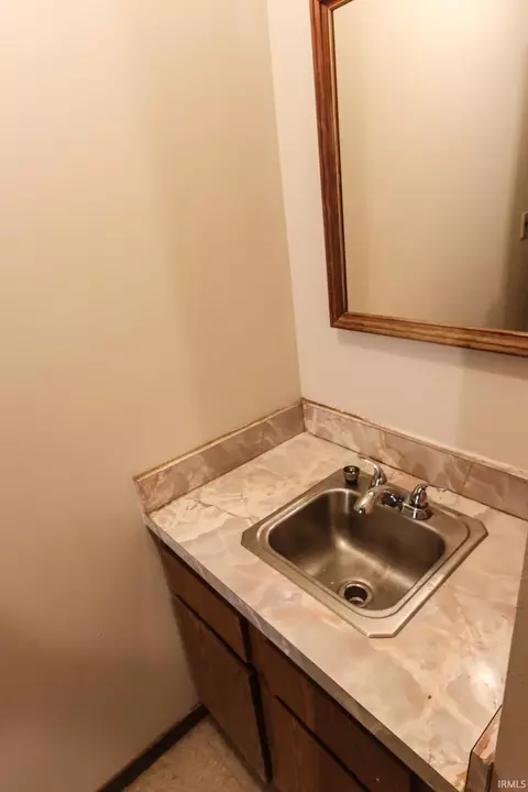 6715 E Gross Ln, Bloomington, IN 47401 photo 27