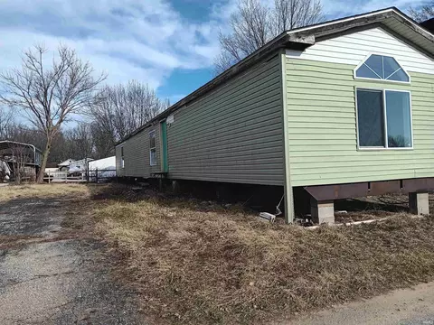 3120 Van Bibber Lake Inc Ests, Greencastle, IN 46135