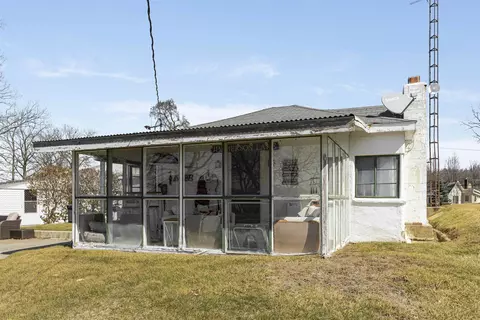 100 Ln 460 Jimmerson Lk, Fremont, IN 46737