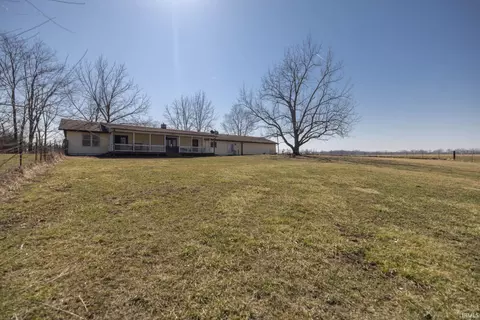 271 N County Road 1000 W, Farmland, IN 47340