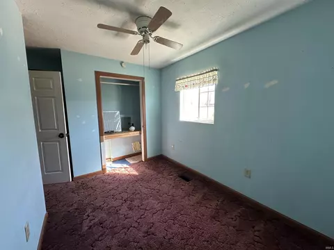 465 W Franklin St, Lyons, IN 47443 photo 11