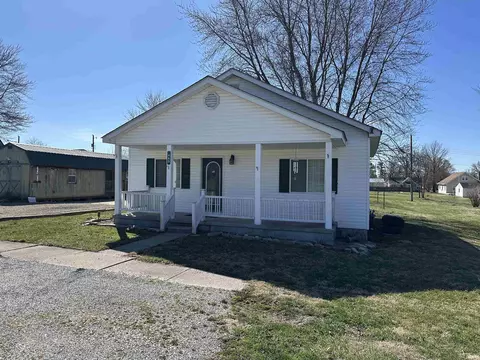 465 W Franklin St, Lyons, IN 47443 photo 1