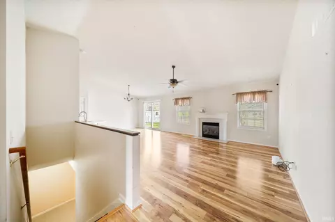 13866 Coach Circle Dr, Granger, IN 46530 photo 4