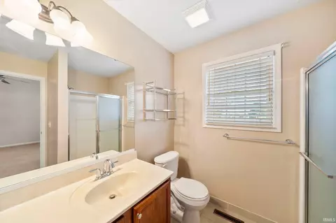 13866 Coach Circle Dr, Granger, IN 46530 photo 17