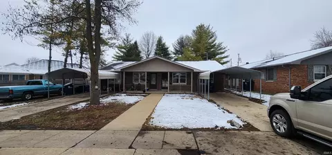 1055-1057 Delphi Ave, Frankfort, IN 46041