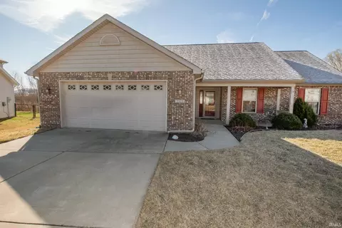2525 Yeoman Ln, West Lafayette, IN 47906